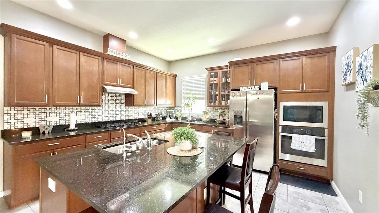 9160 Olmo Ct - Photo 5 of 21