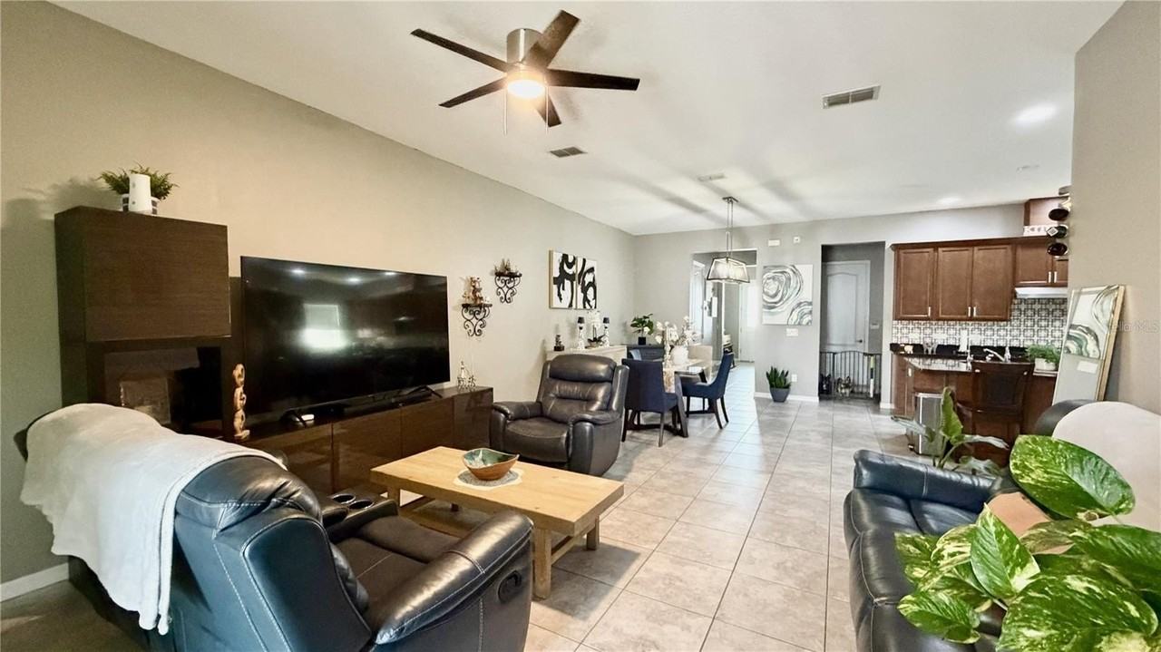 9160 Olmo Ct - Photo 7 of 21