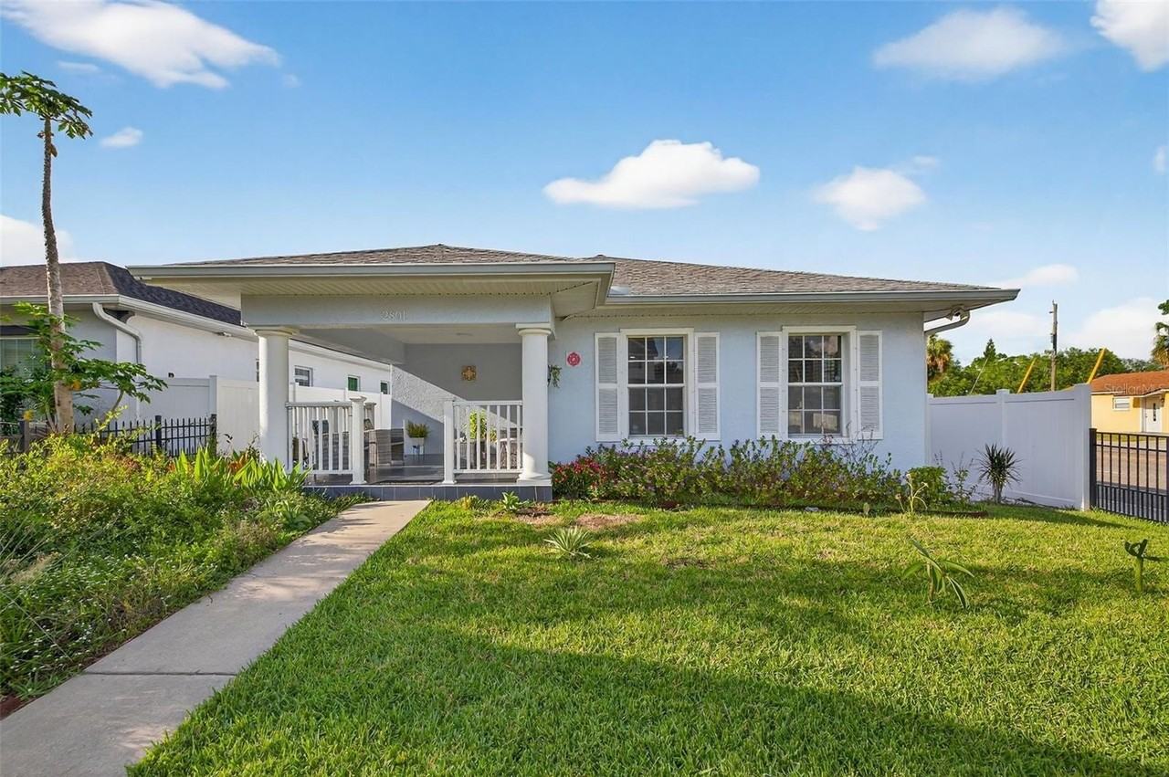 2801 2nd Ave S - Photo 3 of 23