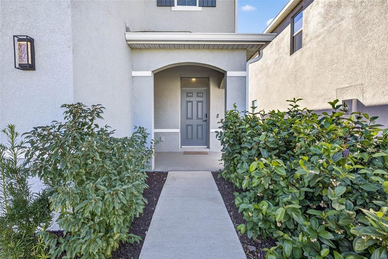 33608 Barberry Leaf Way - Photo 4 of 50