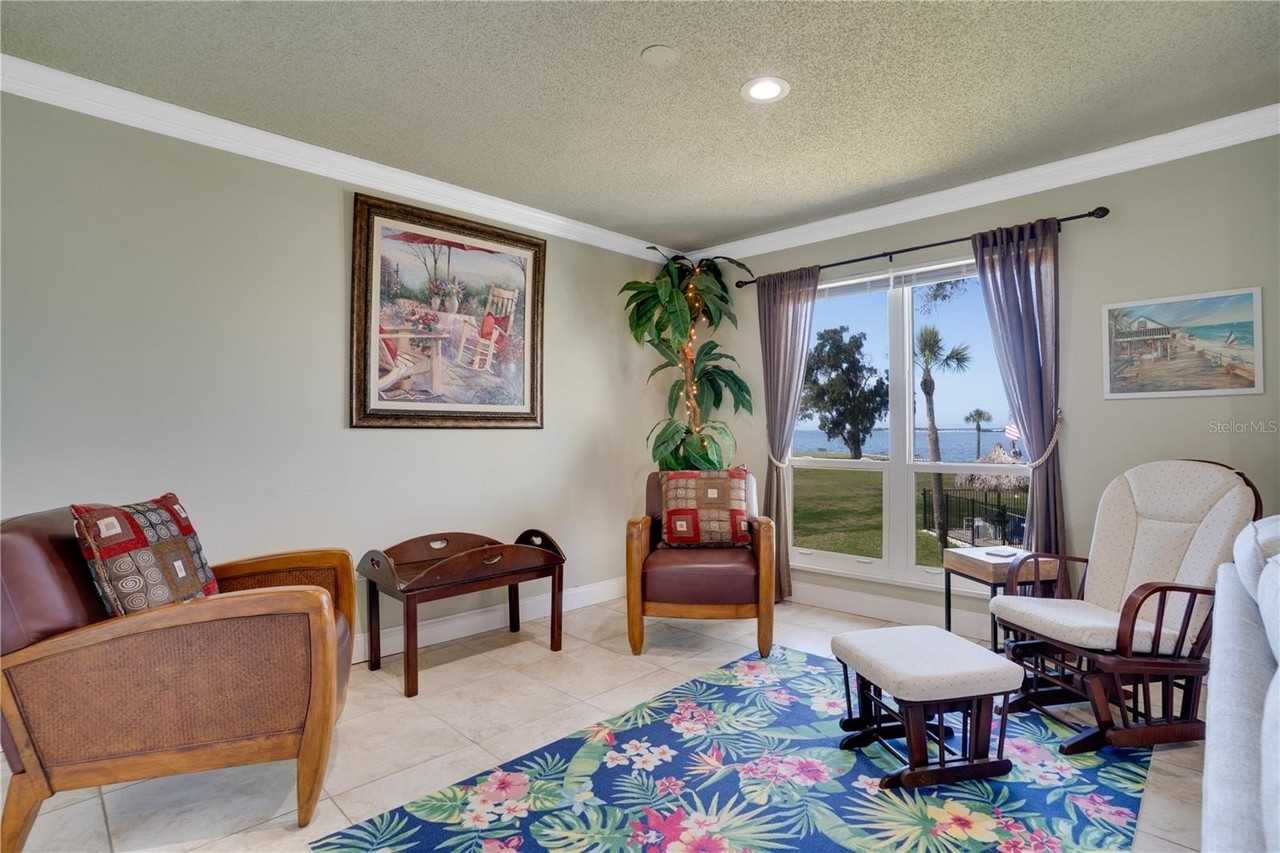 654 Windrush Bay Dr #654 - Photo 7 of 49