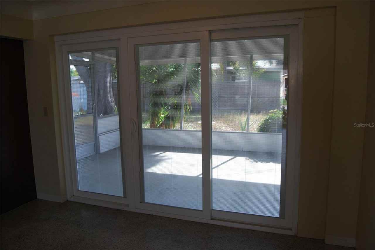 2871 67th St N - Photo 3 of 23