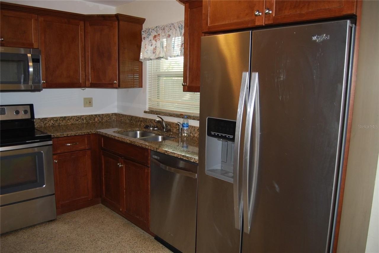 2871 67th St N - Photo 6 of 23