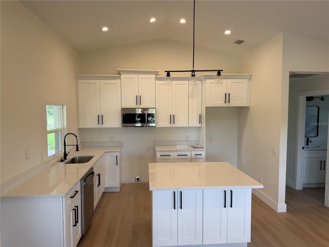 17936 State Road 52 - Photo 3 of 22