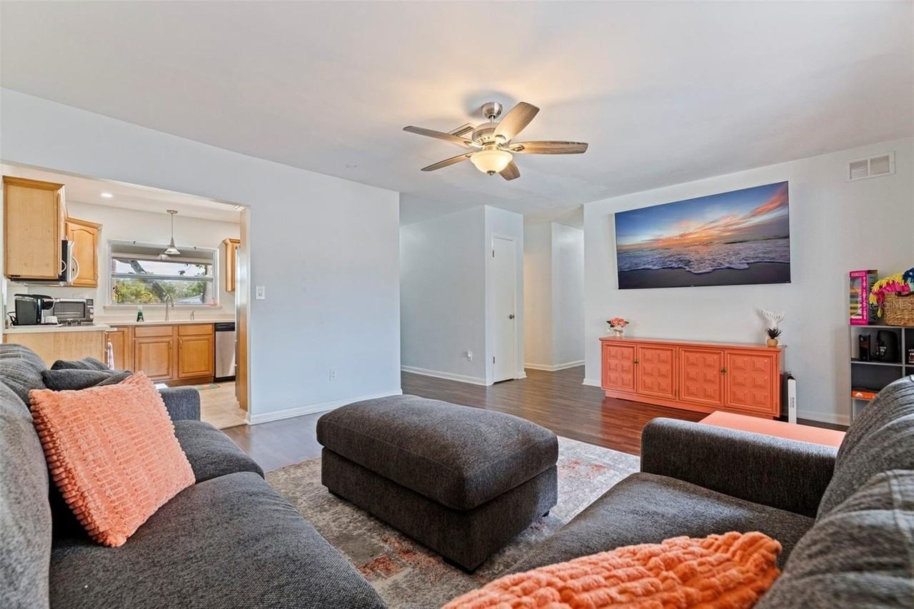 13584 Twig Ter - Photo 7 of 27