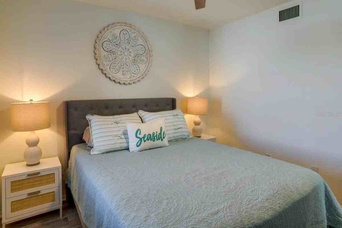 2110 Gulf Blvd #11 - Photo 3 of 11