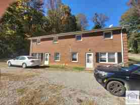 315 Spring Dr - Photo 1 of 1