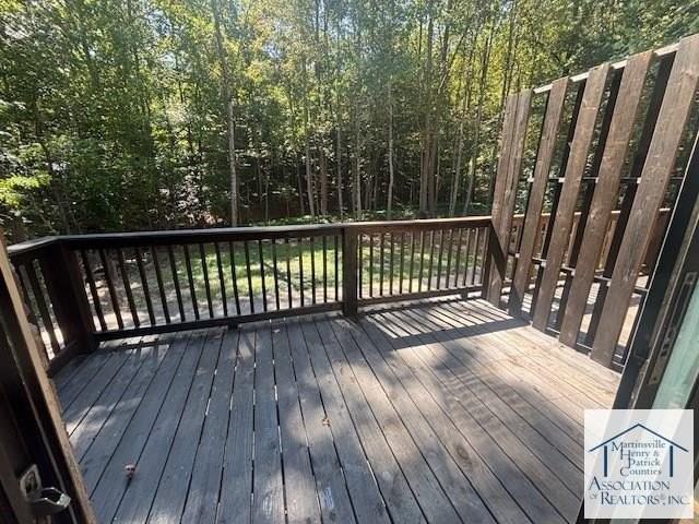 918 Blankenship Rd - Photo 7 of 24