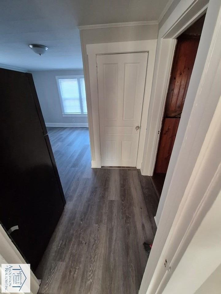 12 Blackfeather Trl - Photo 4 of 8