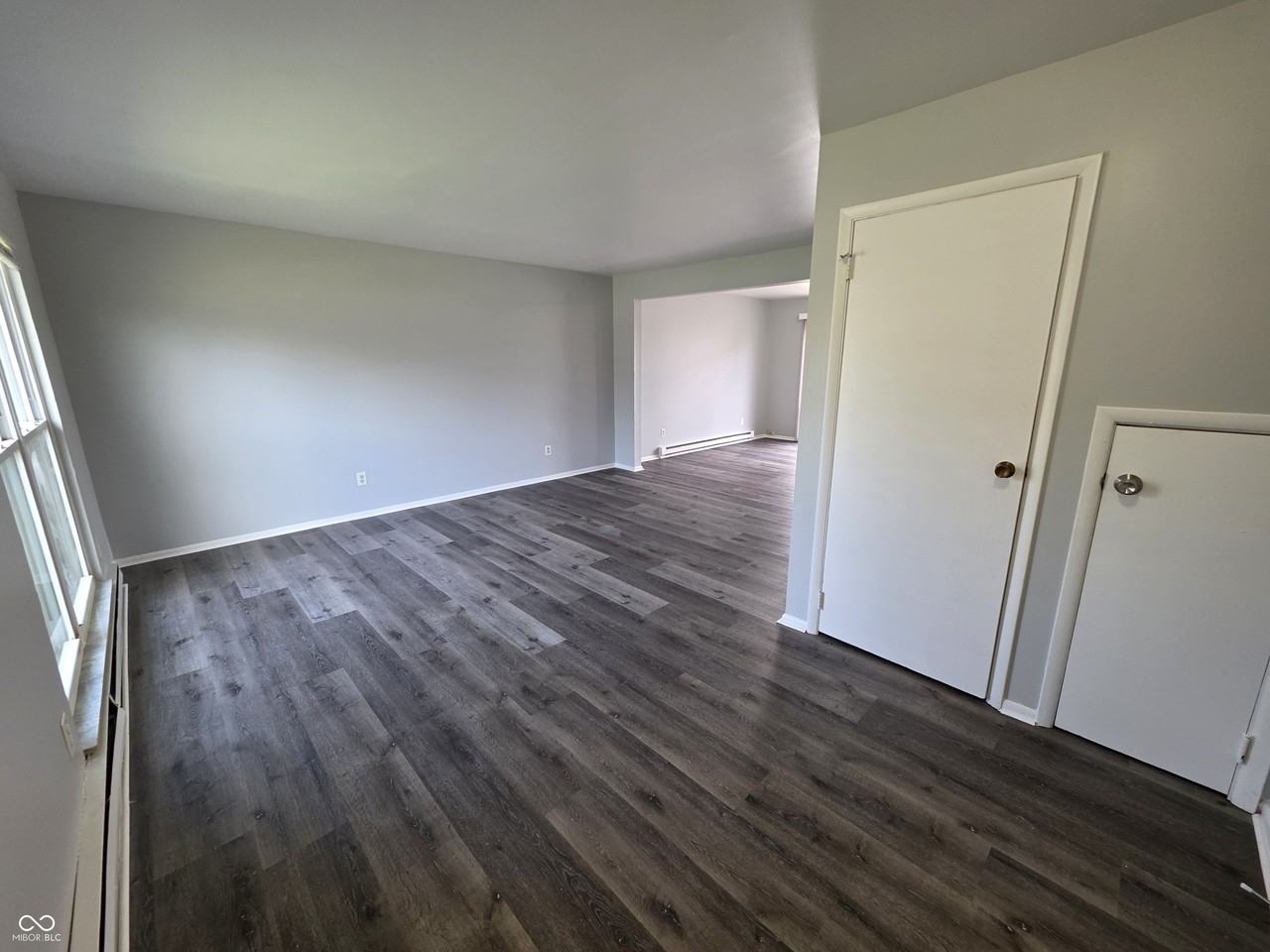 3829 Biscayne Rd - Photo 2 of 20