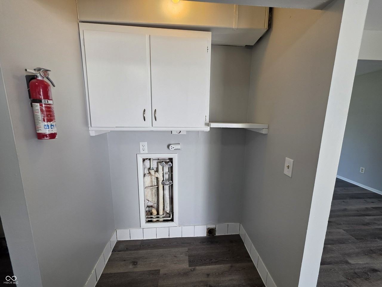 3829 Biscayne Rd - Photo 6 of 20