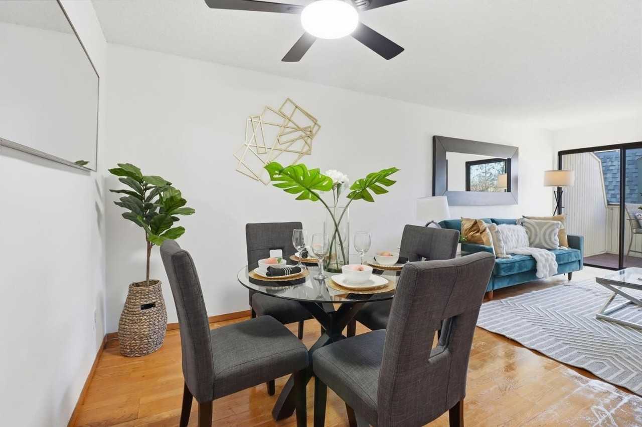 3241 Shadow Park Pl - Photo 4 of 15