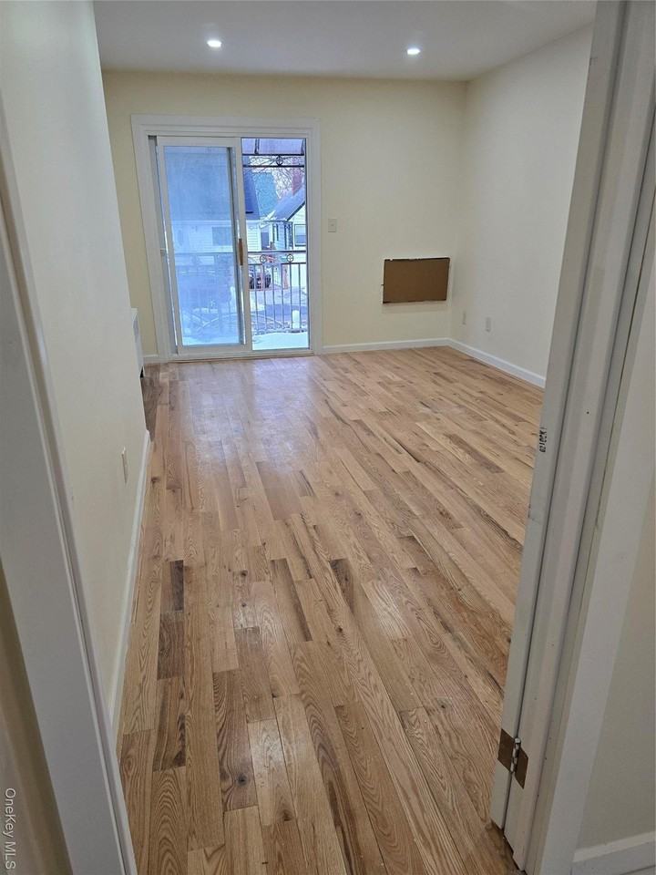 1792 Lacombe Ave Unit 2 - Photo 2 of 16