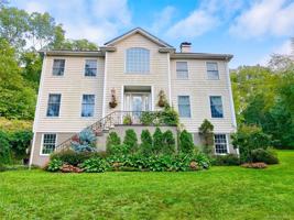 featured image of 24 Wilafra Pl