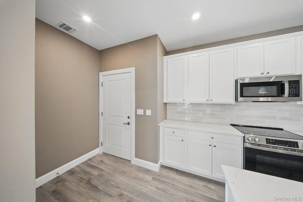 1 Giada Ln #5 - Photo 5 of 30