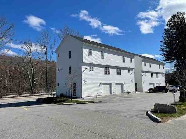 150 W Main St Unit 1 - Photo 4 of 21