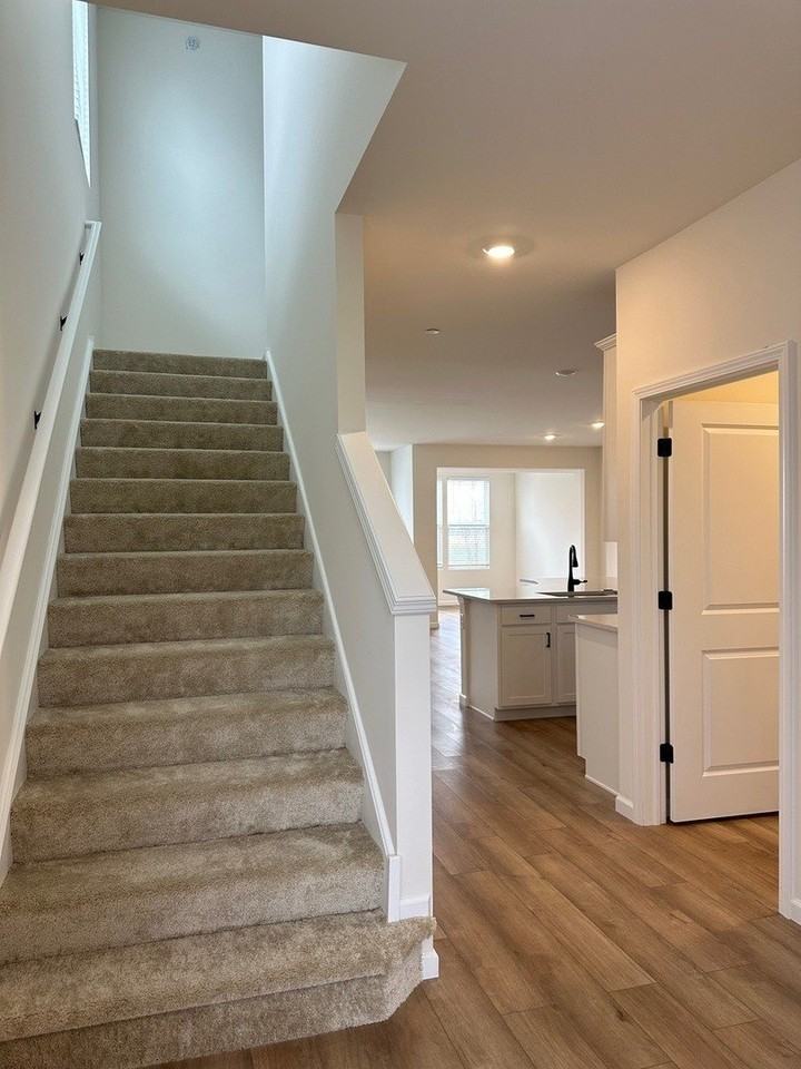 5955 Hawkweed Dr - Photo 2 of 22