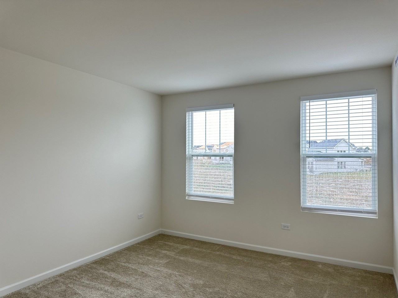 5955 Hawkweed Dr - Photo 3 of 22