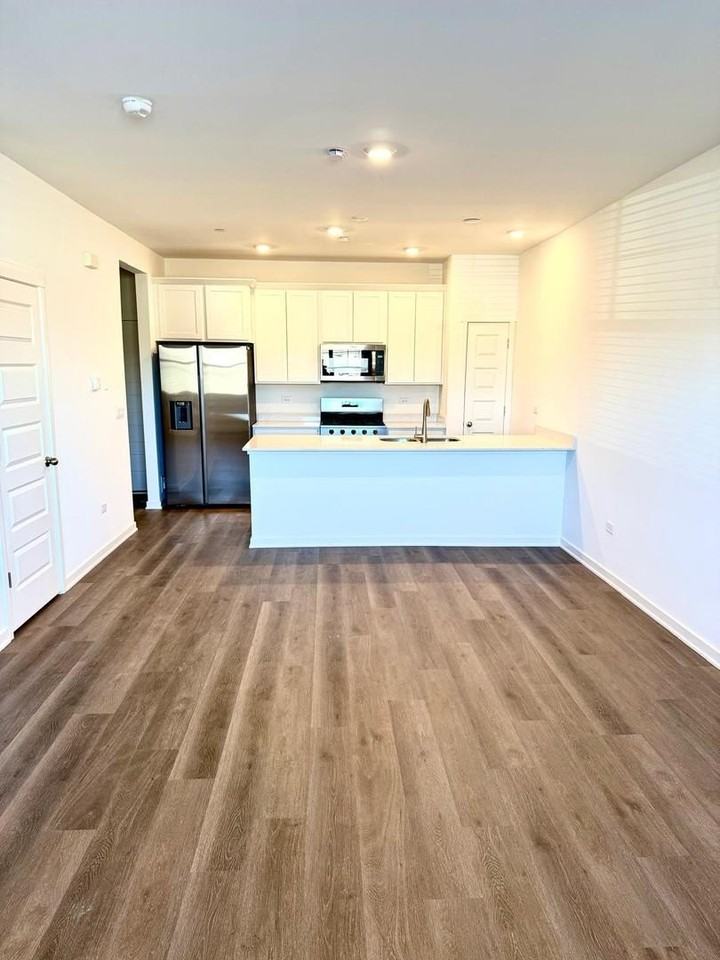 2272 Barbera Dr Unit 2272 - Photo 5 of 18