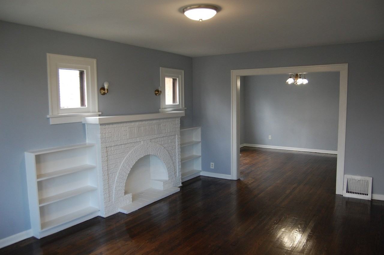 430 S Monterey Ave - Photo 3 of 19