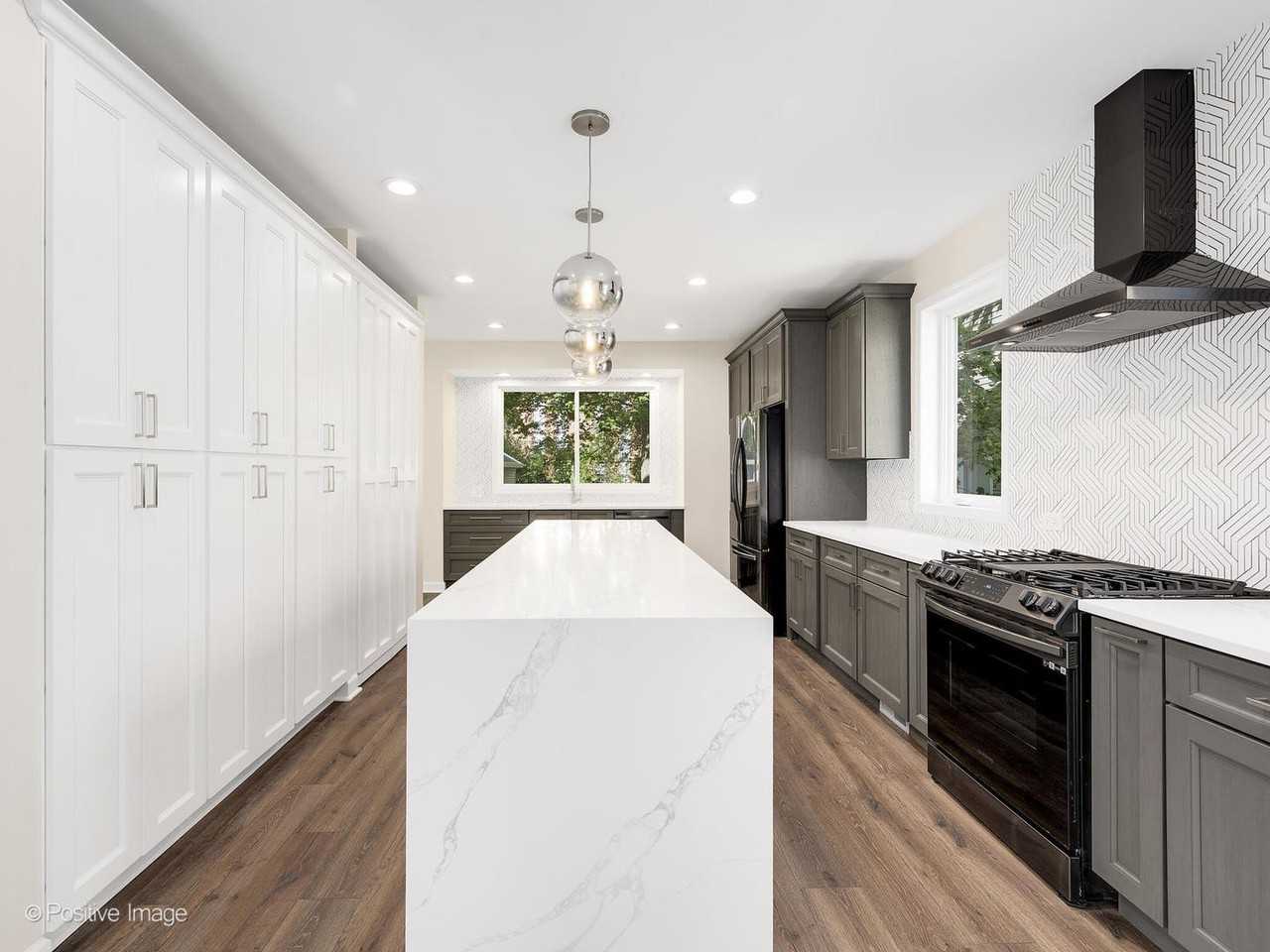 4206 Forest Ave - Photo 7 of 33