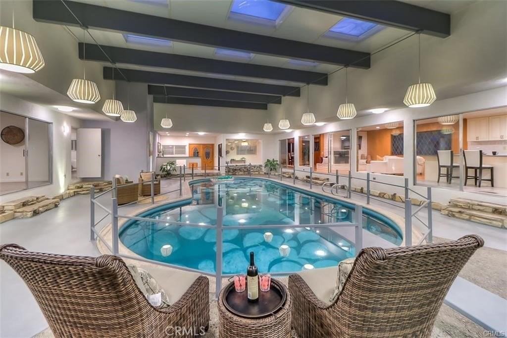 584 W 22nd St - Photo 2 of 2