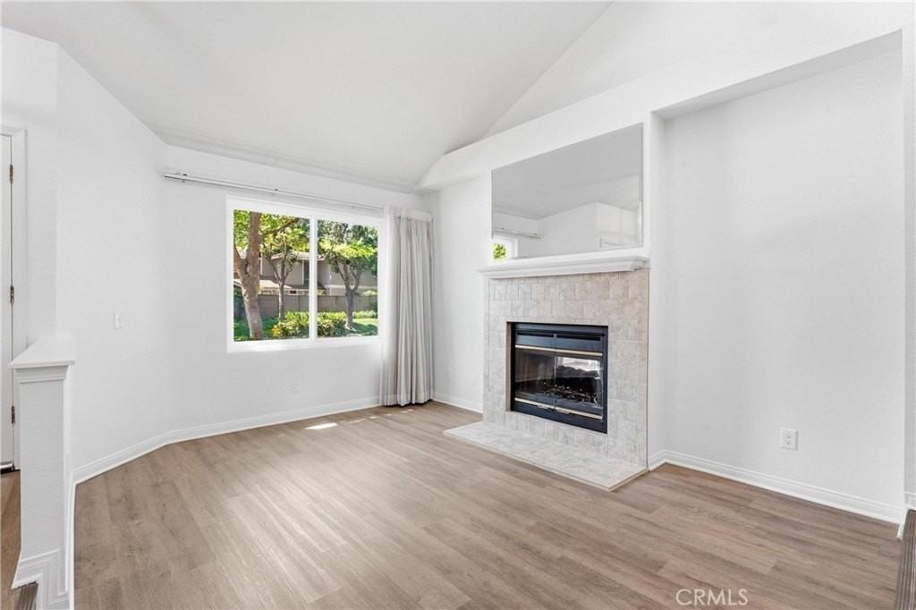 977 Auburn Rd - Photo 6 of 42