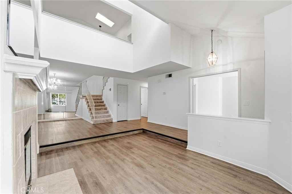 977 Auburn Rd - Photo 7 of 42