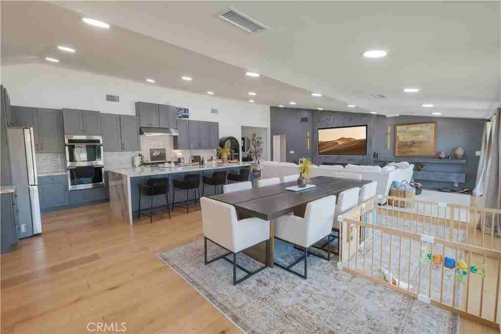 9109 La Alba Dr - Photo 5 of 50