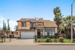 featured image of 1010 W Wilson St