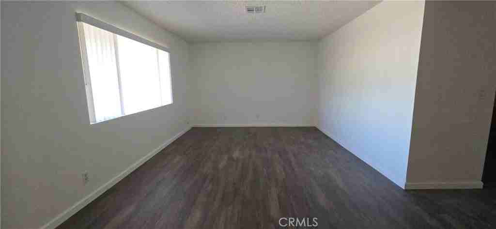 68277 Grandview Ave - Photo 3 of 39