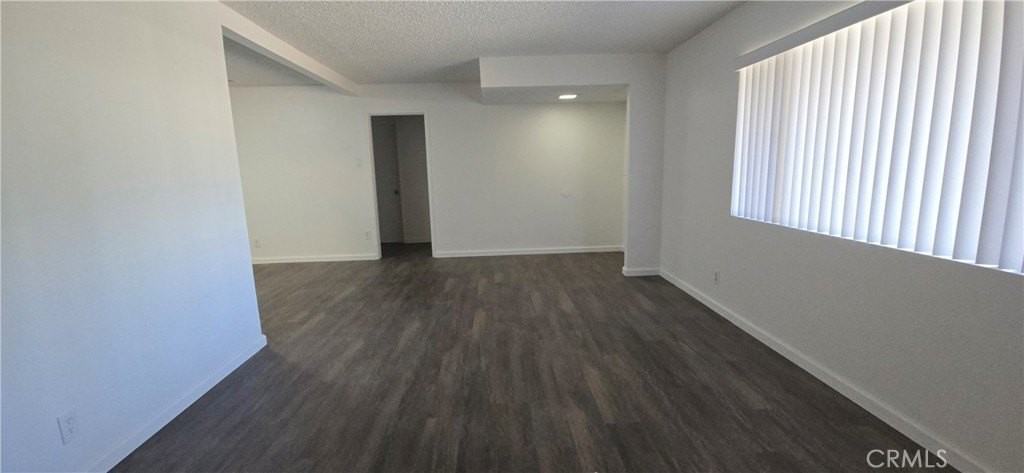 68277 Grandview Ave - Photo 4 of 39