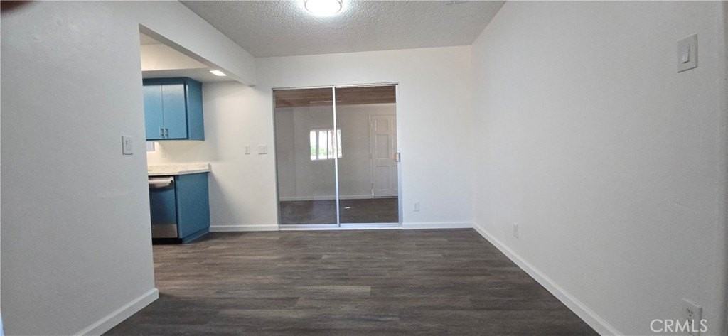 68277 Grandview Ave - Photo 6 of 39