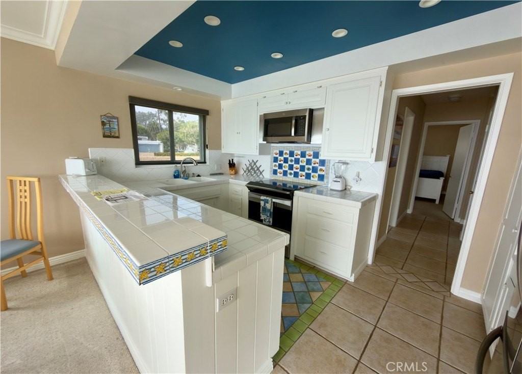 251 Lower Cliff Dr #3 - Photo 5 of 20