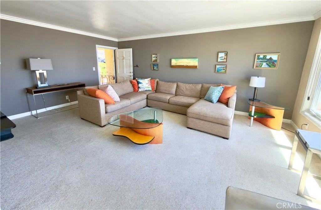251 Lower Cliff Dr #3 - Photo 6 of 20