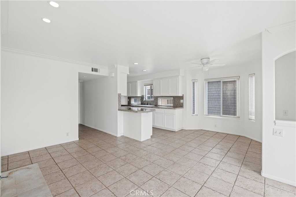 3008 W Balboa Blvd - Photo 6 of 23