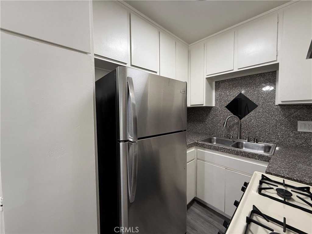 13717 Chadron Ave #20 - Photo 7 of 12