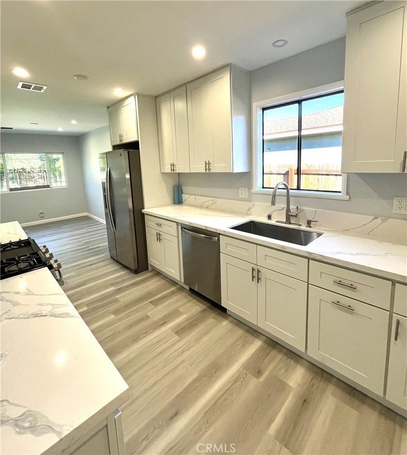 15853 Stare St - Photo 6 of 12