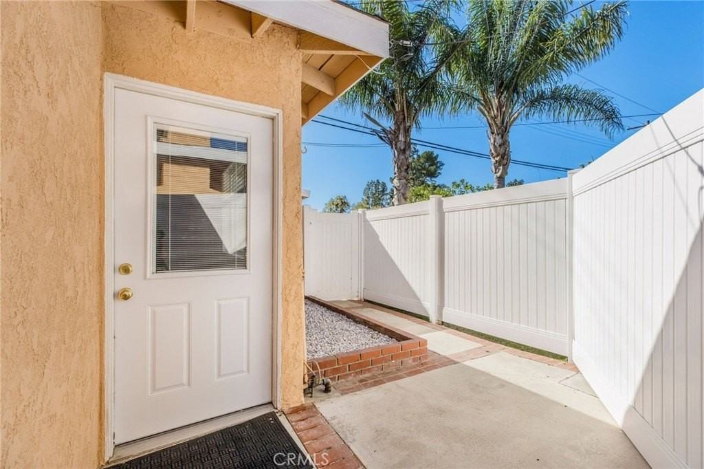 16640 Los Alimos St - Photo 2 of 8