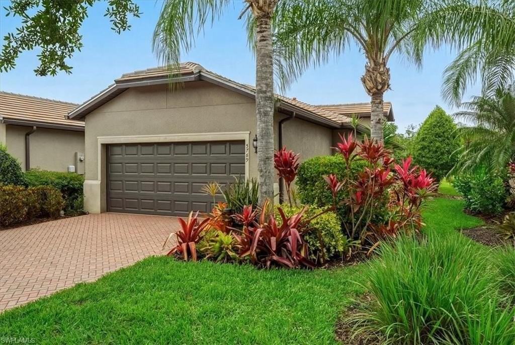 5769 Mayflower Way - Photo 3 of 43