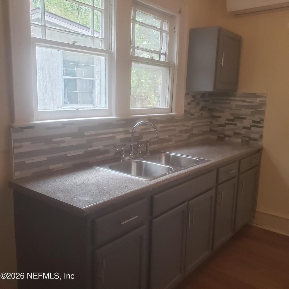 2575 Haldumar Ter - Photo 6 of 10