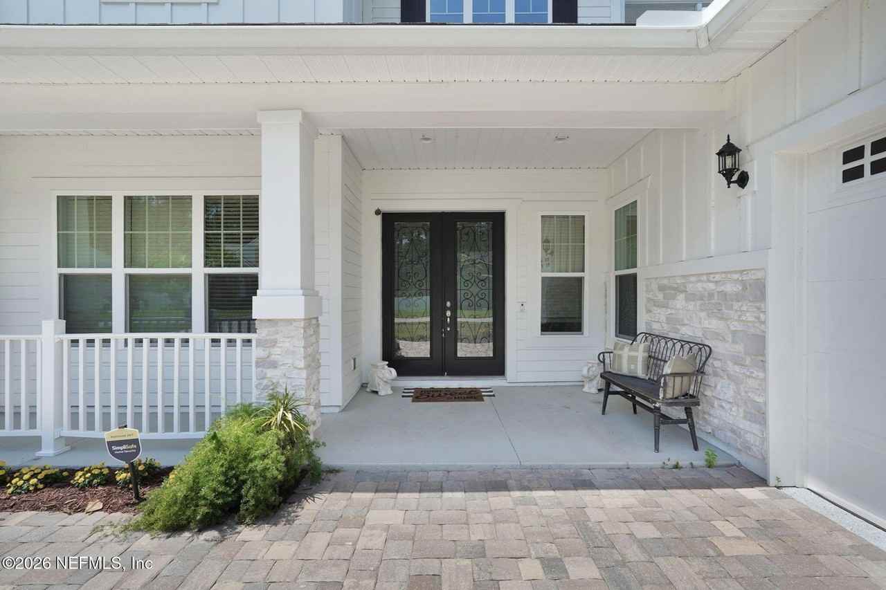 247 Huguenot Ln - Photo 5 of 50