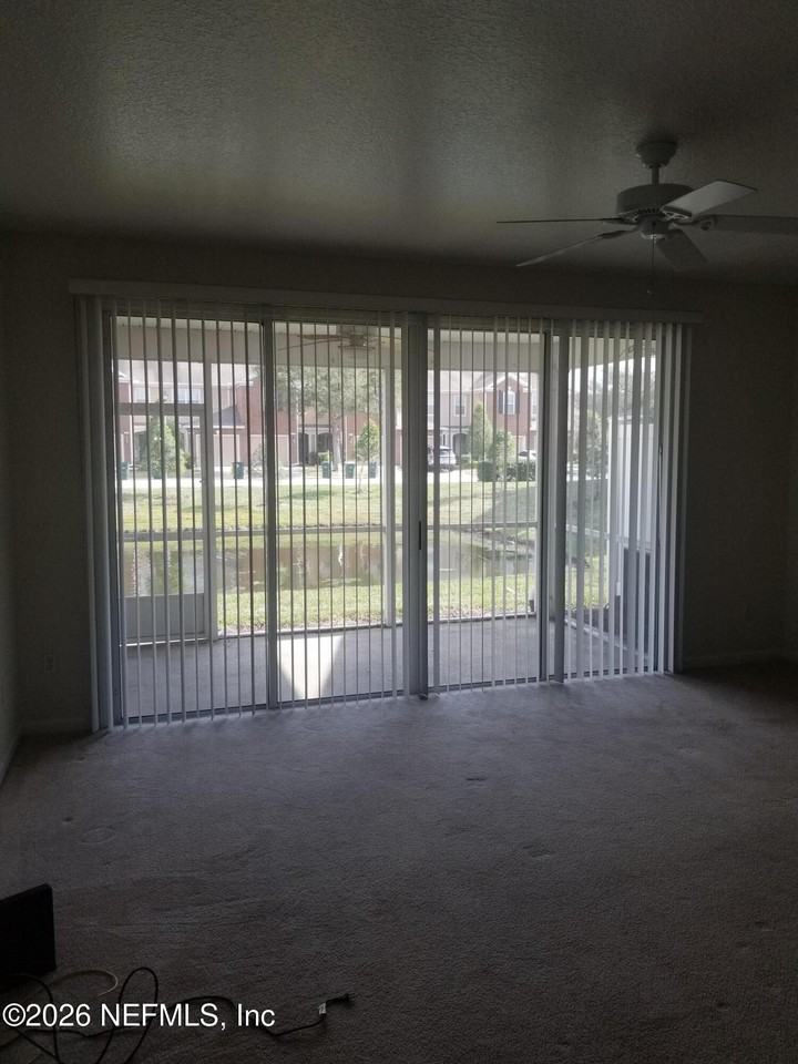 4137 Crownwood Dr - Photo 4 of 12