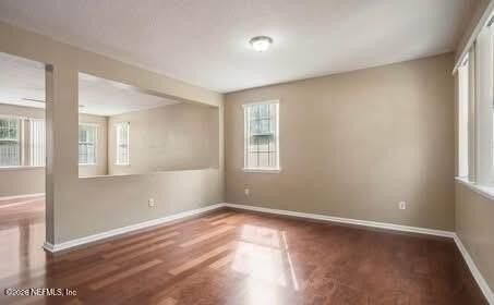 11239 Justin Oaks Dr - Photo 4 of 23