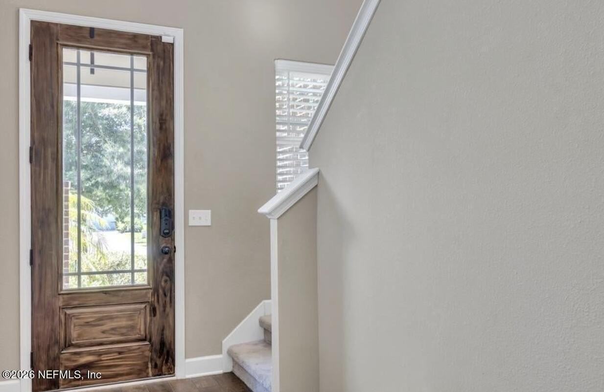 230 Vista Lake Cir - Photo 3 of 29