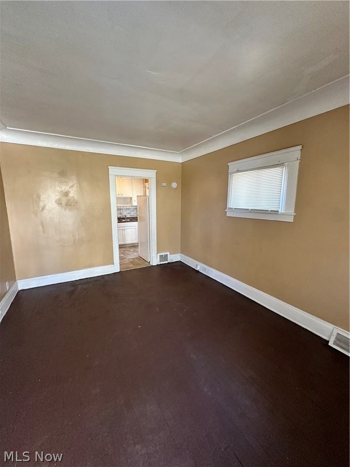 816 London Rd Unit Down - Photo 6 of 10