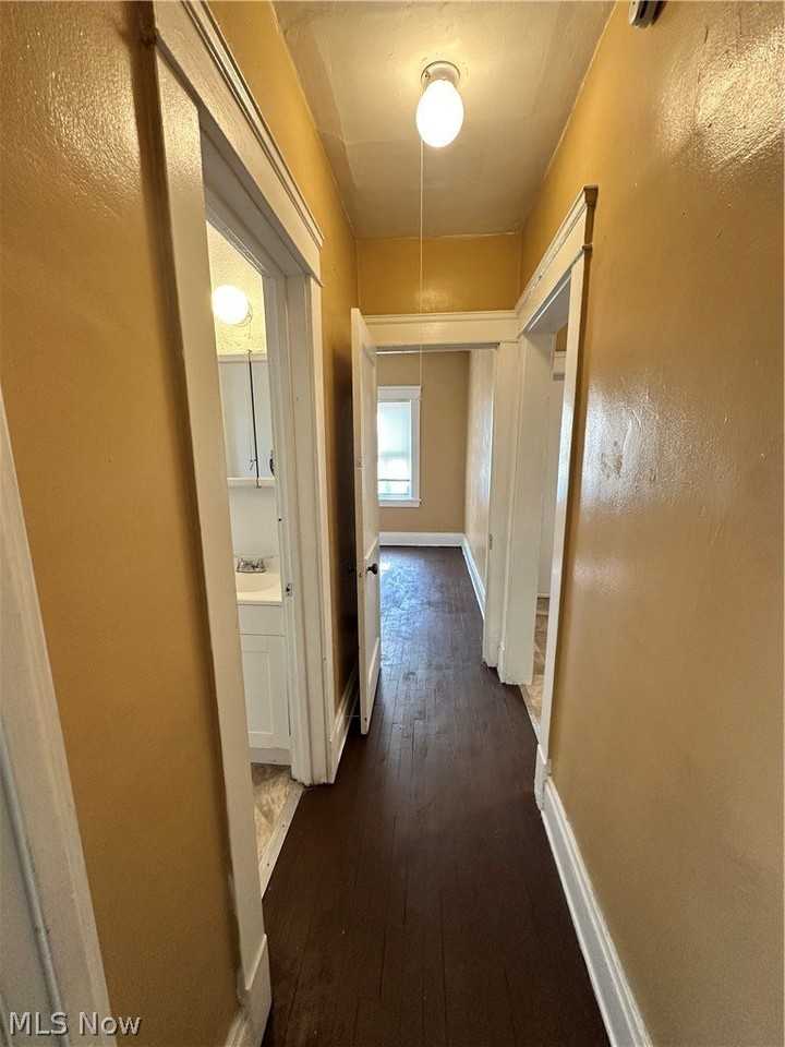 816 London Rd Unit Down - Photo 7 of 10