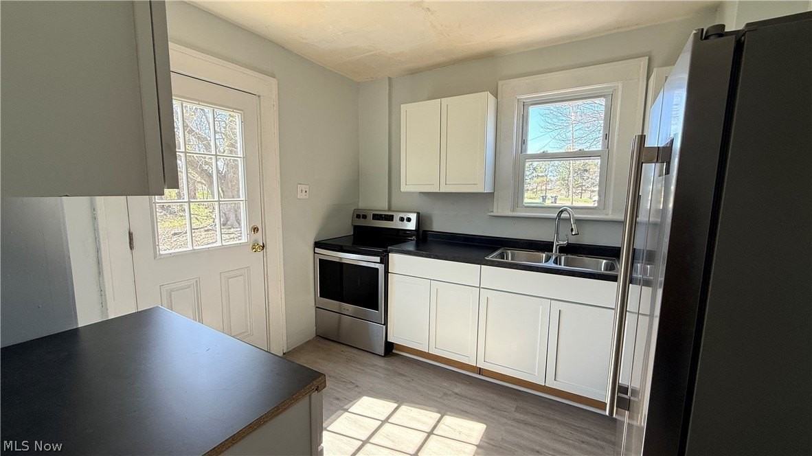 1432 League St - Photo 7 of 33