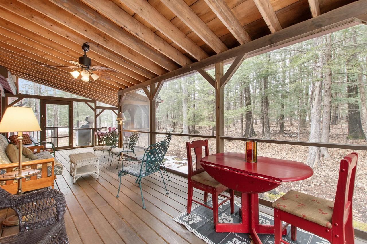 242 High Haith Rd - Photo 4 of 31