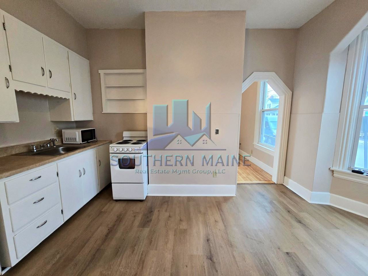 10 Grove St #1 - Photo 5 of 12